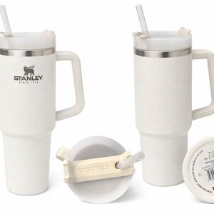 Stanley Cream White Insulated Travel Mug with Handle and Straw 40 oz.
